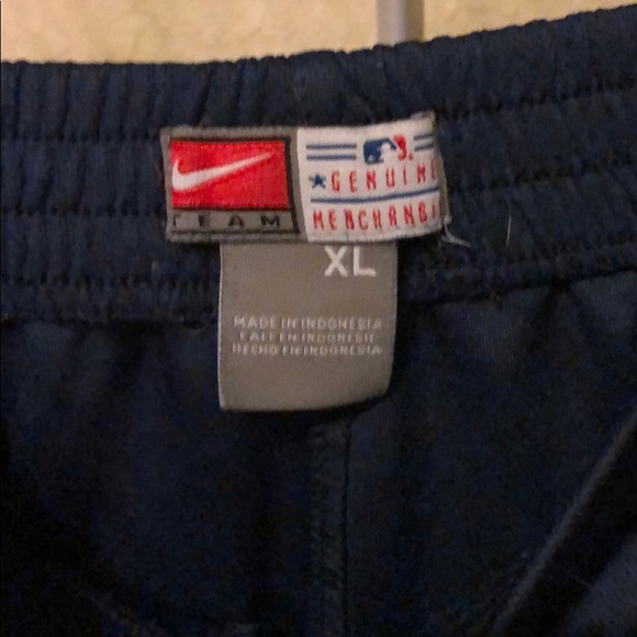 Nike Youth XL Detroit Tigers athletic shorts - Picture 3 of 3